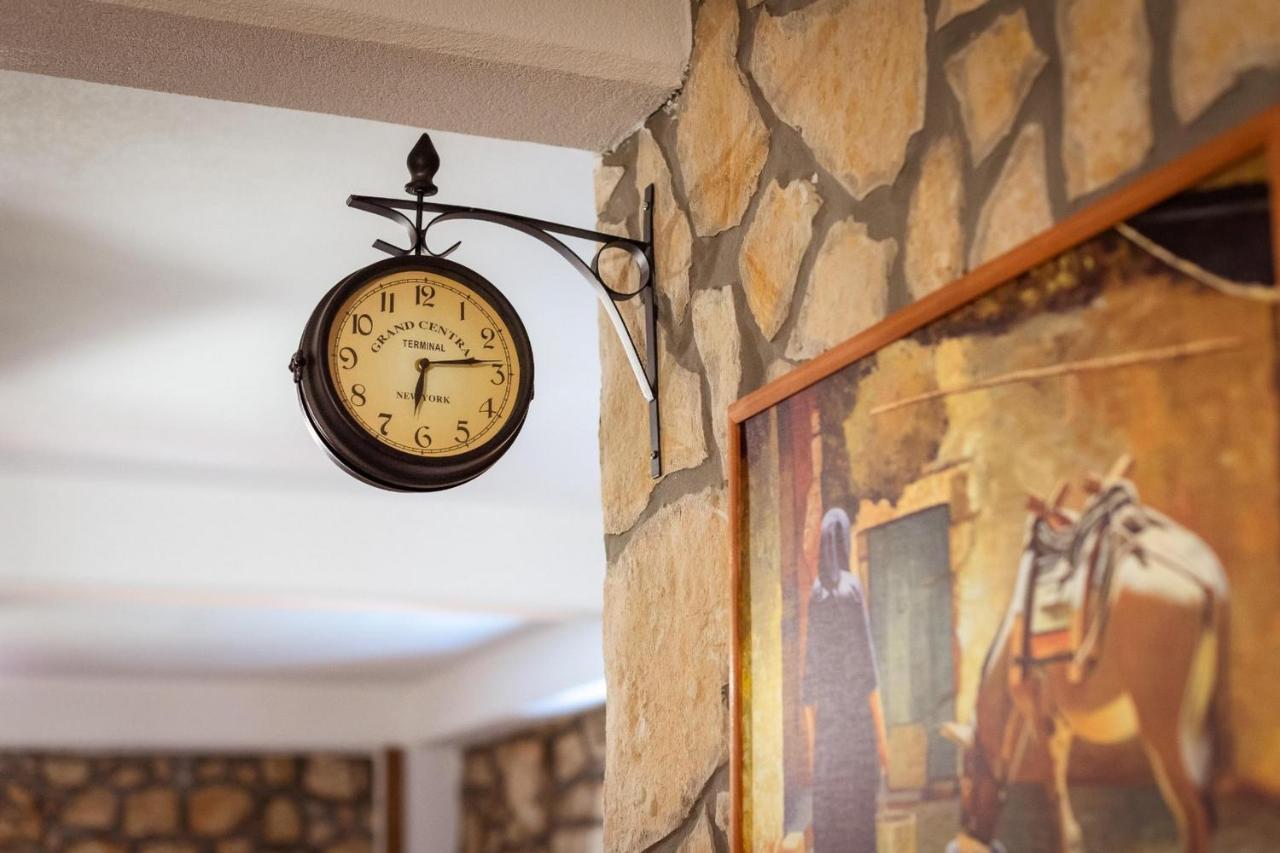 Villa Lazini Dvori Stasevica Exterior foto